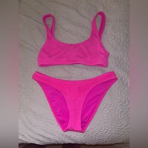 Good American Fits better swim